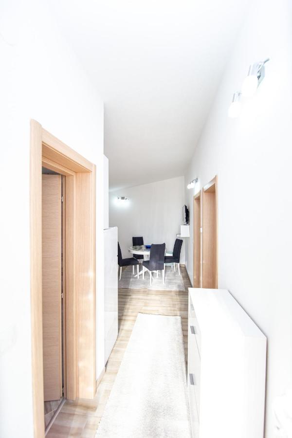 Lana Apartamento Prčanj Exterior foto